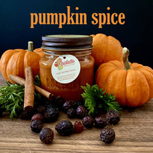 Load image into Gallery viewer, Pumpkin spice scented candle. 
